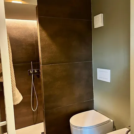 Elegant Design Loft For A Luxury Stay, M1 To Duomo Apartment