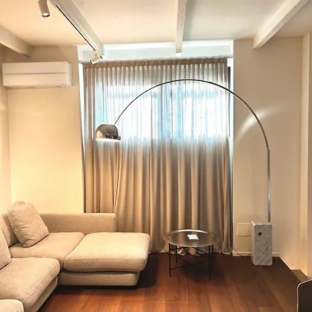 Elegant Design Loft For A Luxury Stay, M1 To Duomo Apartment